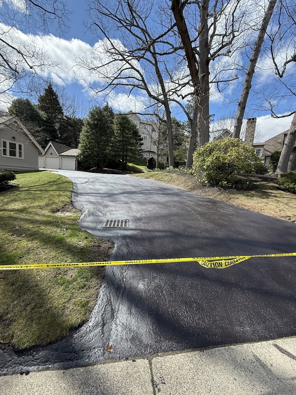 Asphalt vs Concrete Driveway: Which is Better for Massachusetts?