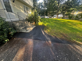 When Should You Sealcoat Your Asphalt in Massachusetts?